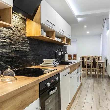 Serce Gor 자코파네